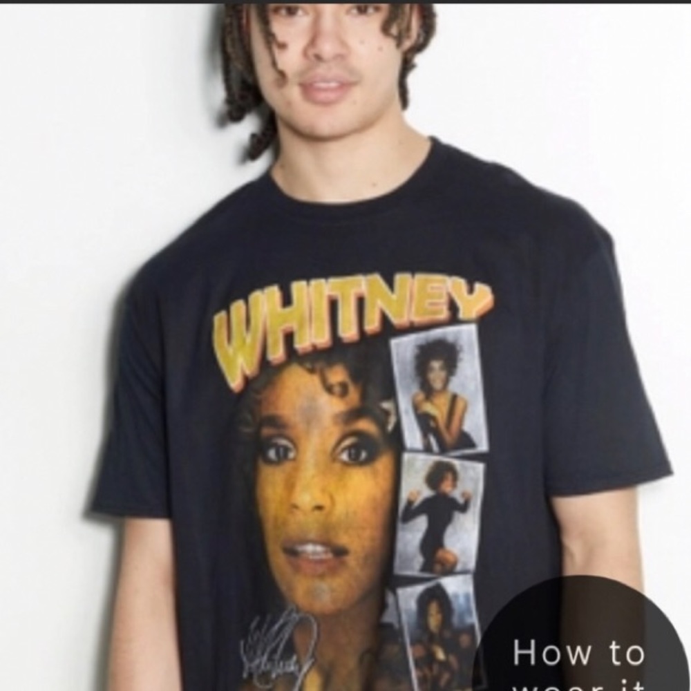 Whitney Houston (Whitney) Tee- Shirt😊